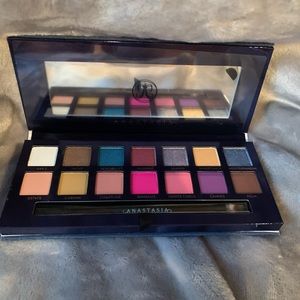 Anastasia Beverly Hills Riviera Palette